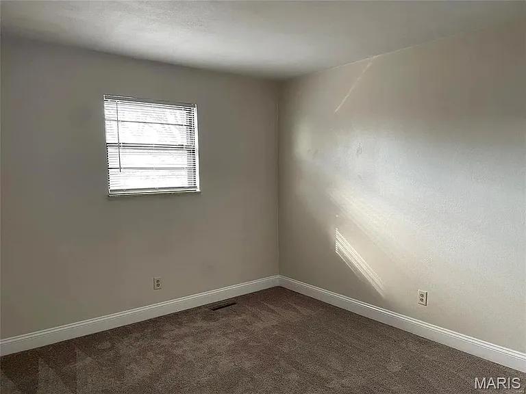 711 Plankway Dr — Photo 18