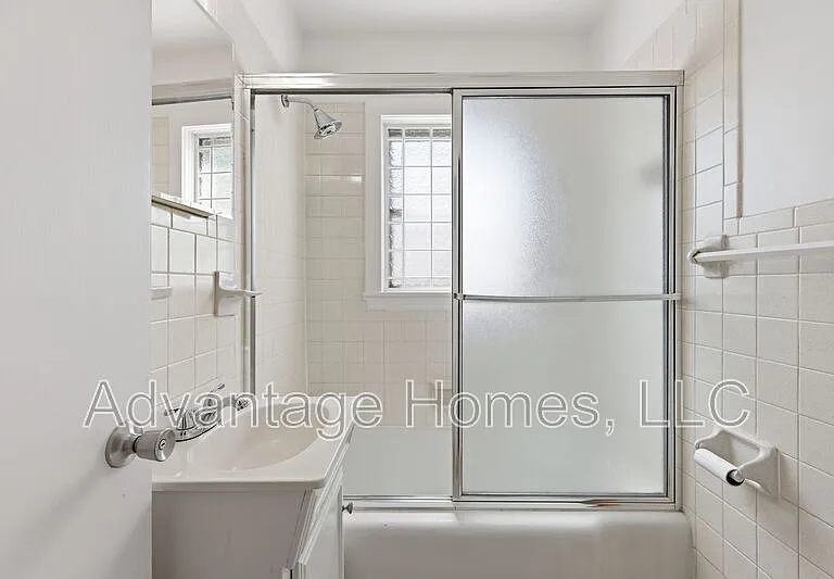 7228 Linden St — Photo 27