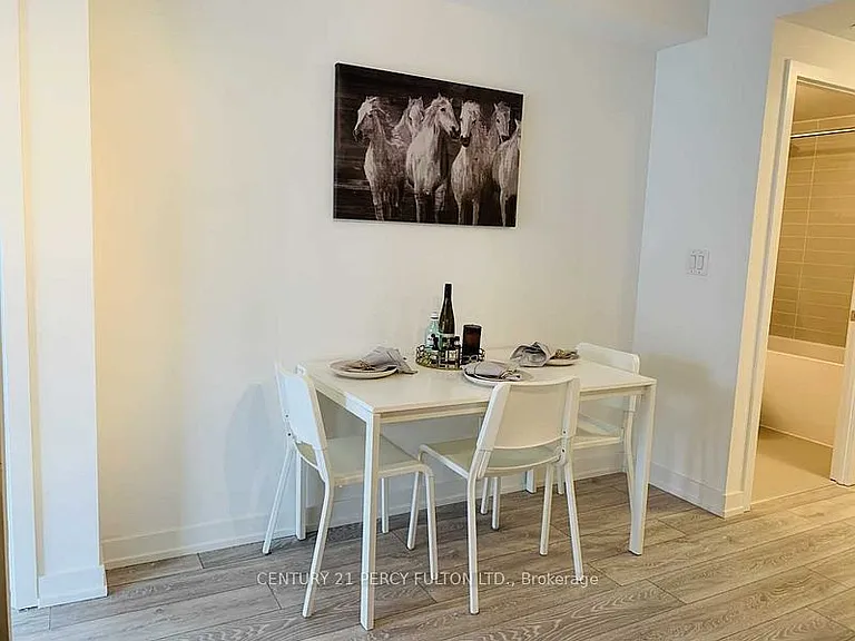 159 Wellesley St E #1602 — Photo 12
