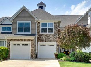 4804 Tradewinds Dr #22-2, Pt Clinton, OH 43452