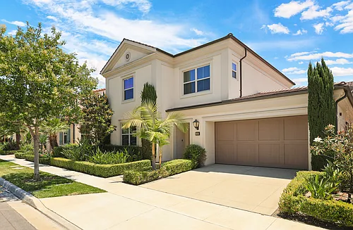 54 Lyndhurst Photo 1