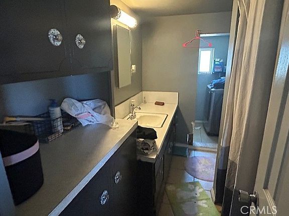 3rd image of 6677 Snowline Rd