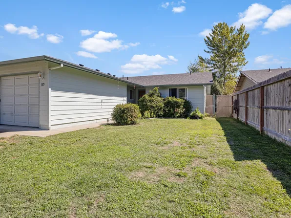 1313 Kokanee Ln #1315, Grants Pass, OR 97527