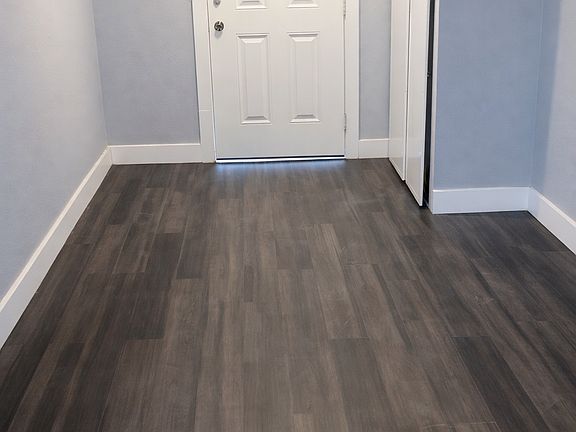 5th image of 4131 Barbara Ave