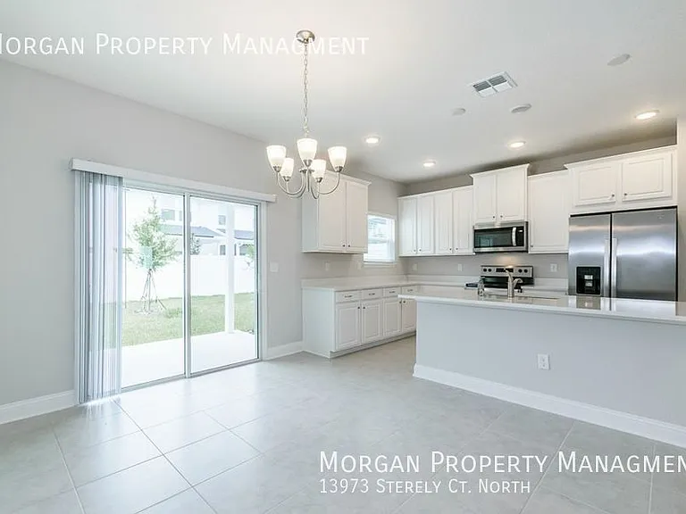 13973 Sterely Ct N — Photo 3