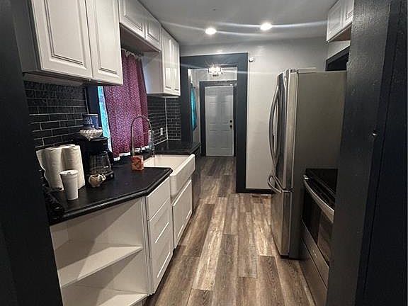 5th image of 4229 E 60th Ter