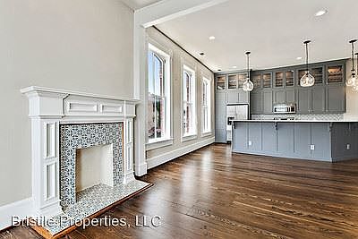 1st image of 202 N Lbj Dr #202 N.