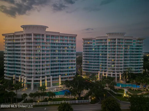 2230 Beach Dr APT 706, Gulfport, MS 39507