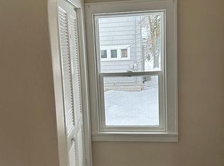 332 S Locust St, Appleton, WI 54914