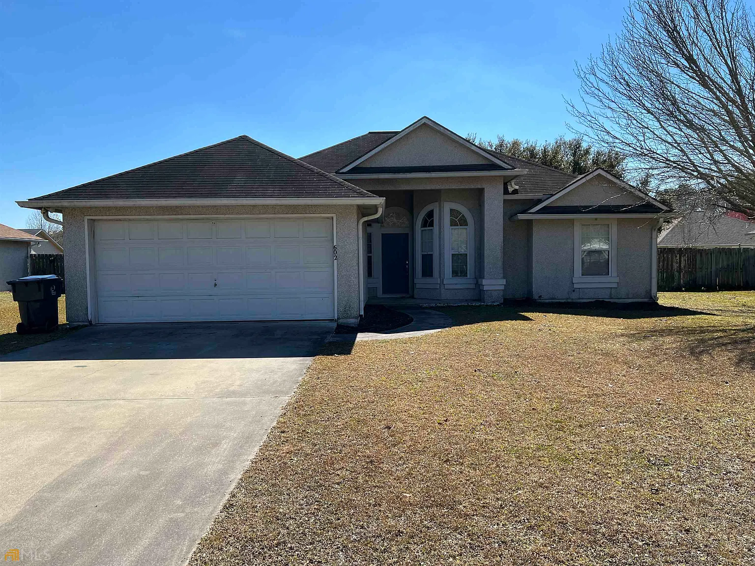4 bed, 2.0 bath, 1608 sqft, $1,850 — Photo 1