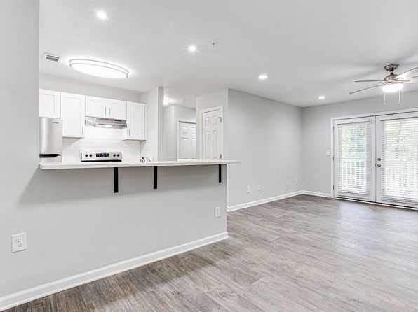 100 Wood Terrace Pl NE #826