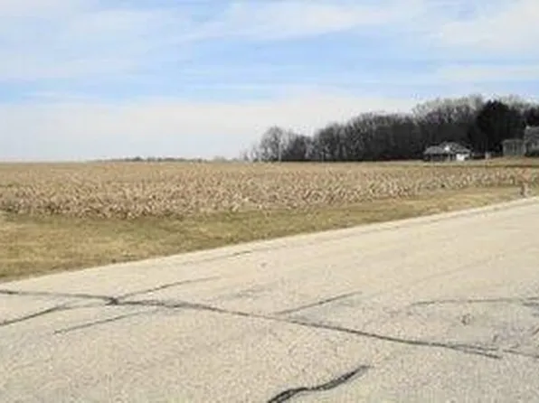 24020 CHURCH ROAD, Kansasville, WI 53139