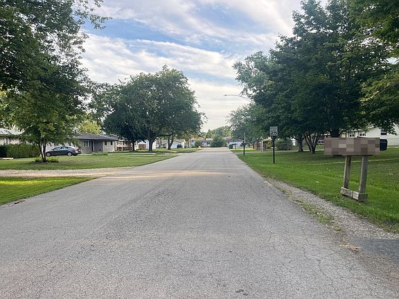5th image of 1222 Park Dr