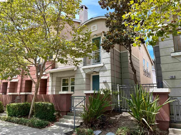 710 City Walk Pl APT 1, Hayward, CA 94541