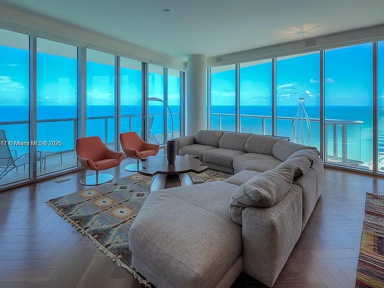 17001 Collins Ave #4301 — Photo 2