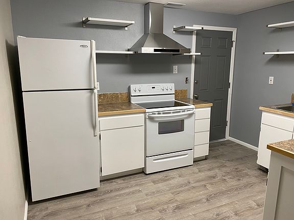 downstairs kitchen