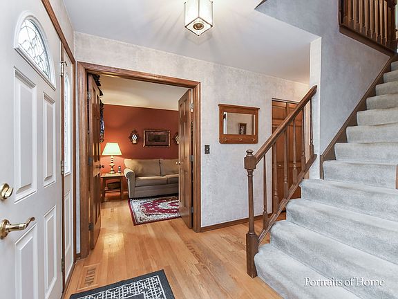 4th image of 311 Oakmont Dr