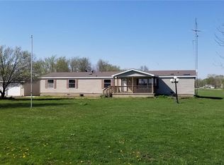 702 W 6th St, Coffeen, IL 62017