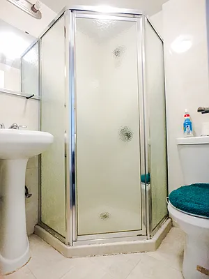 Rented by (Legacy) NY Quality Living Uptown | media 9