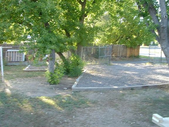 5th image of 273 Knox Ct