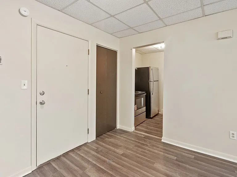 161 Hall Avenue — Photo 18