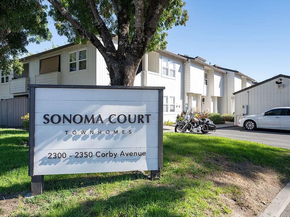 Sonoma Court Townhomes