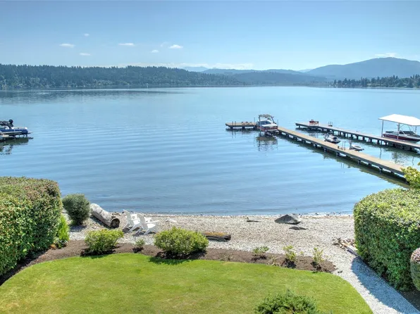 3212 West Lake Sammamish Parkway SE, Bellevue, WA 98008