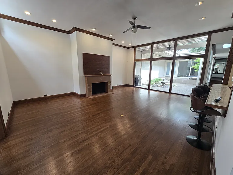 6434 Southpoint Dr — Photo 38