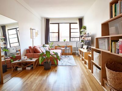 220 E 87th St APT 5E, Manhattan, NY, 10128