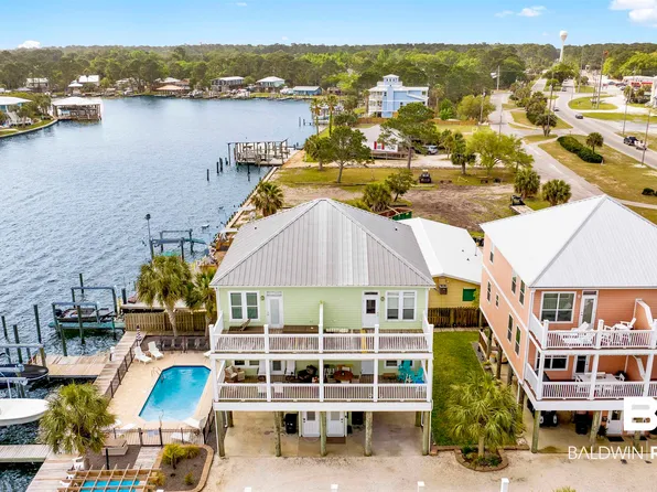 524 Lemoyne Dr #6, Dauphin Island, AL 36528