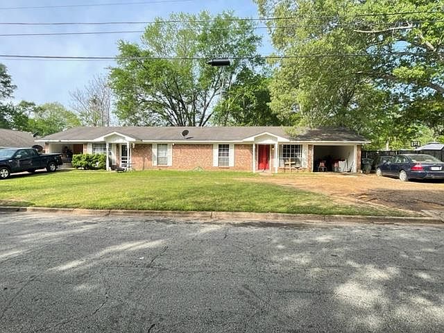1st image of 2018 Beverly Dr