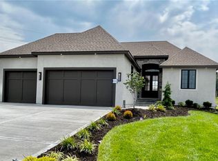 10307 W 151st Ter, Overland Park, KS 66221