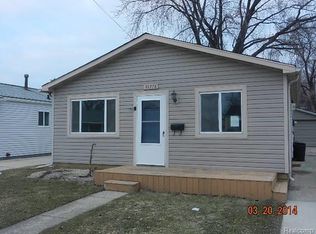 30776 Palmer Blvd, Madison Heights, MI 48071