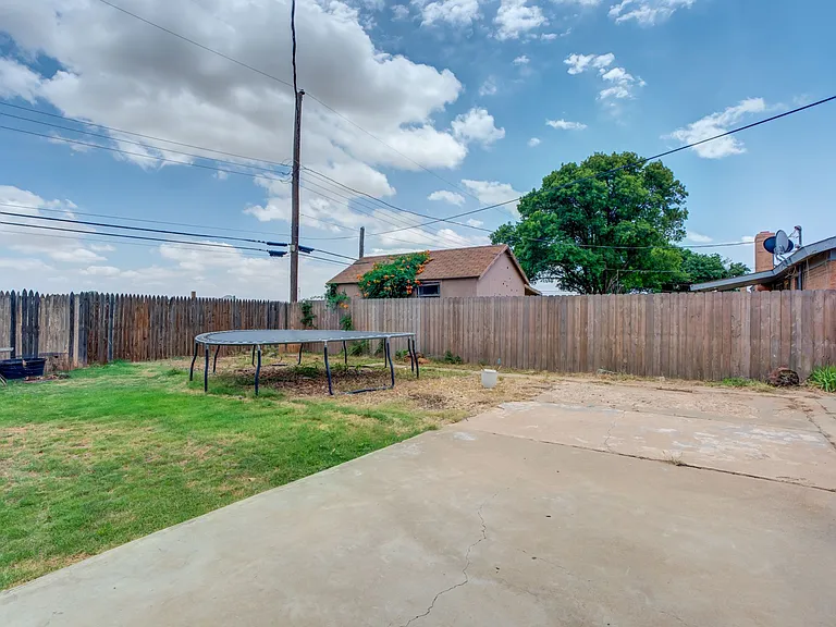 810 Mimosa Ave — Photo 30