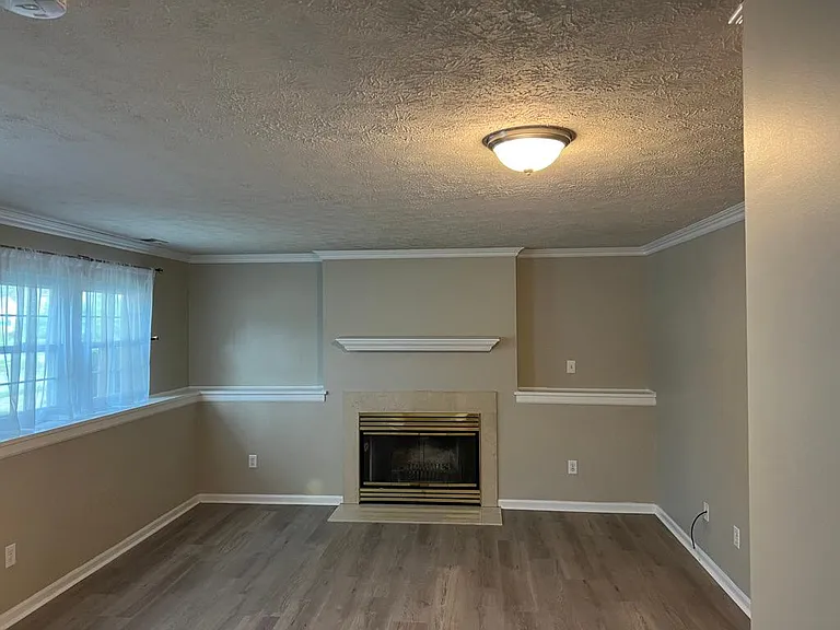 207 Kinross Dr — Photo 6
