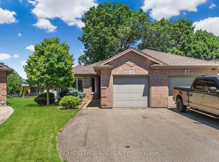48 Bridgewater Ct, Welland, ON L3C7M6