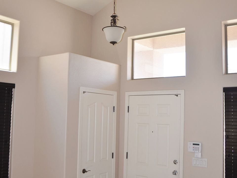 1st image of 9044 W Fullam St