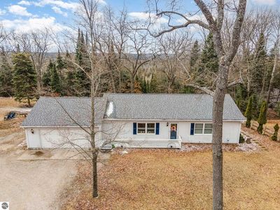 664 Bissonette Rd, Oscoda, MI, 48750