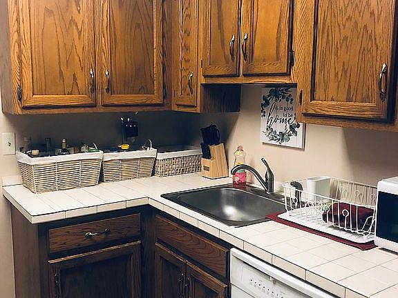 5th image of 1306 Brentwood Dr