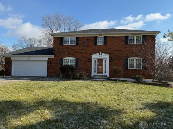 7764 Rolling Meadows Dr, West Chester, OH 45069