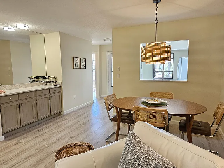 744 Avenida Estancia #144B — Photo 13