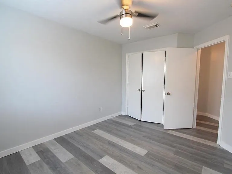 4611 Parkstone Bend Ct — Photo 31