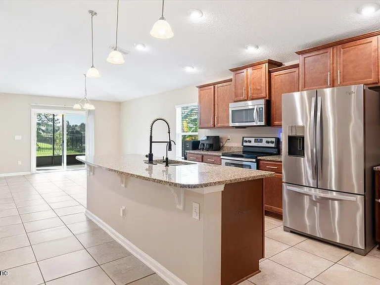 16050 Dowing Creek Dr — Photo 2