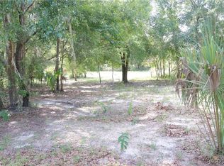 5870 W Junior Ln, Dunnellon, FL 34433