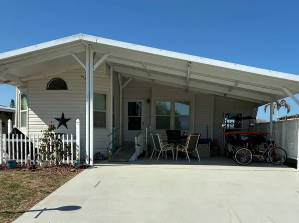 9860 Booth Bay Dr, Fort Pierce, FL 34945