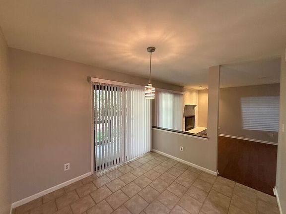 4th image of 11002 Harrowfield Rd