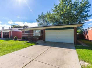 30419 Eiffel Ave, Warren, MI 48088