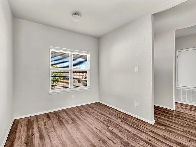 322 Franchi Way — Photo 12