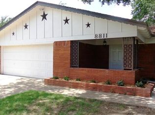 8811 Fairhaven Ln, Dallas, TX 75227