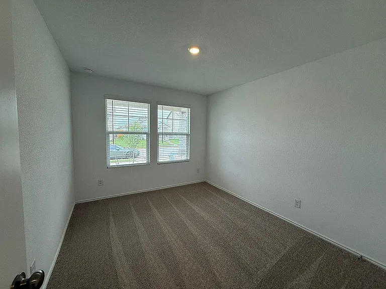 125 Sormonne Loop — Photo 11